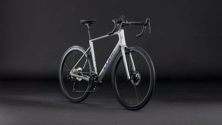 Cube Attain C:62 SLX 2026 60 cm. 