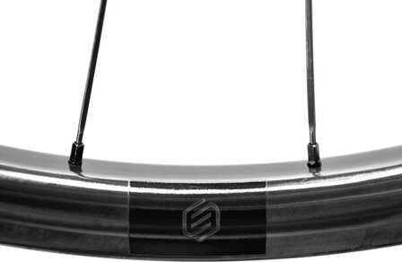 Wielset ERE TENACI GT25 CARBON BLACK/BLACK  Gravel of Endurance Racefiets