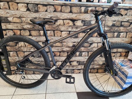Occasion Cube Access EXC 29er in 17&quot; 