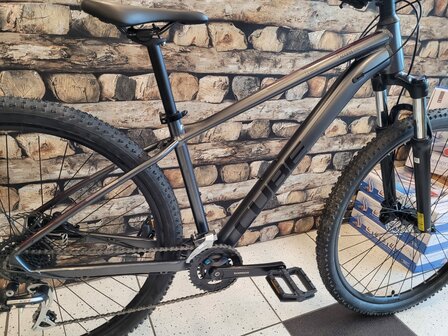 Occasion Cube Access EXC 29er in 17&quot; 