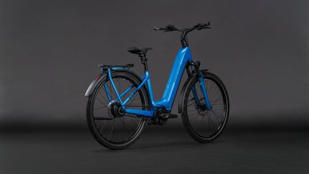 CUBE KATHMANDU HYBRID COMFORT PRO 800 met Enviolo Trekking naaf