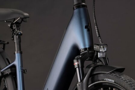 Cube Supreme Hybrid Deluxe One 600