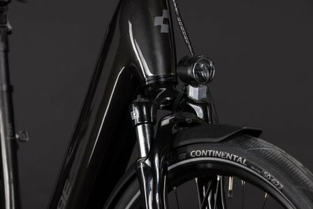 Cube Supreme Hybrid Comfort One 600