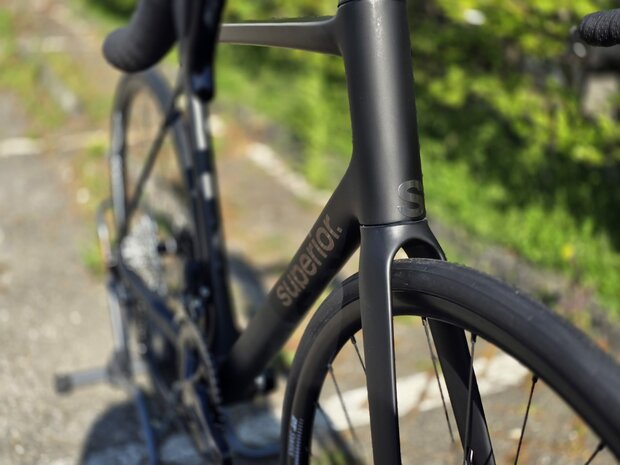 Superior RR 9.5 Racefiets met 105 Di2 58 cm.