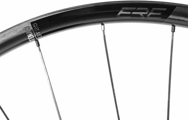 Wielset ERE TENACI GT25 CARBON BLACK/BLACK  Gravel of Endurance Racefiets