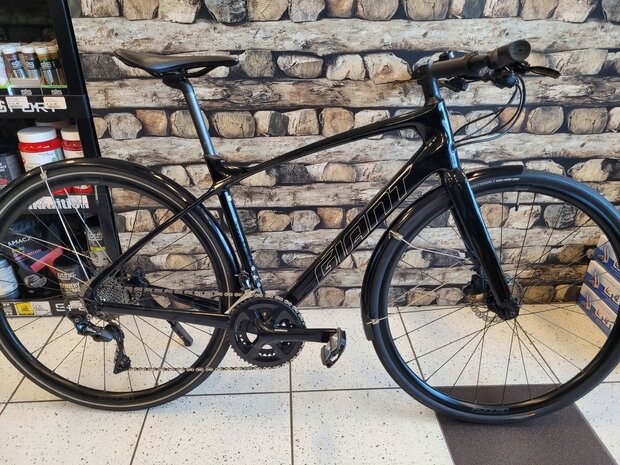 Occasion Giant Fastroad Carbon maat medium  