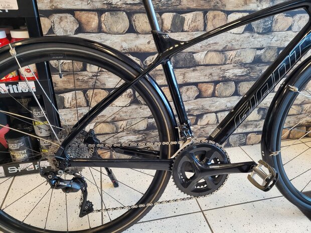 Occasion Giant Fastroad Carbon maat medium  