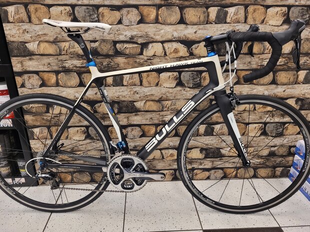 Occasion Bulls Night Hawk Team  maat 56cm 