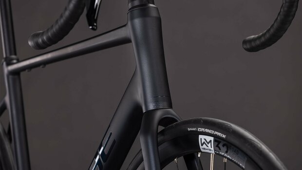 CUBE ATTAIN SLX 2026 58 cm. * gerserveerd 