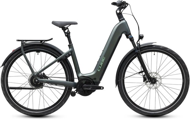 CUBE KATHMANDU HYBRID DELUXE PRO 800