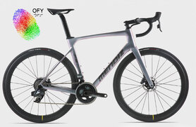 Mendiz F9 Carbon racefiets Shimano 105 Di2  (Opbouw naar wens prijs vanaf)